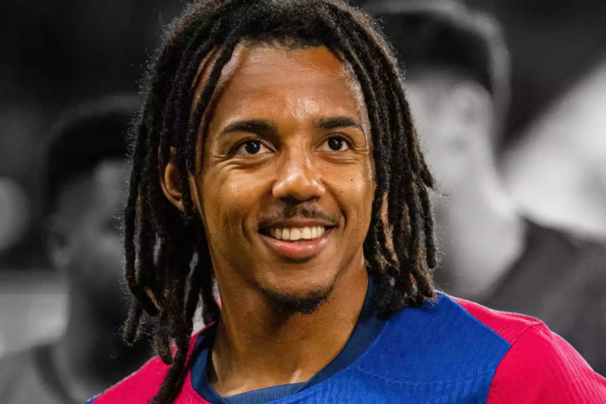 Jules Kounde Perpanjang Kontrak, Pilar Barcelona